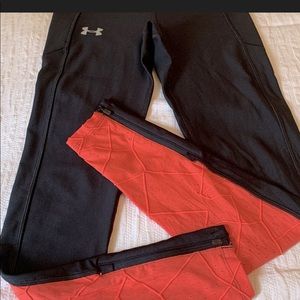 UnderArmour Women’s Workout Leggings - SM